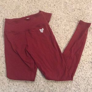 Maroon leggings